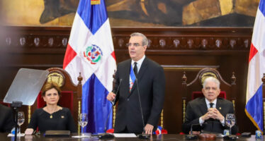 Presidente Abinader dice que la diáspora dominicana es prioridad en política exterior del Gobierno