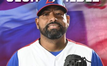 César Valdez se une al equipo dominicano para el Clásico Mundial  