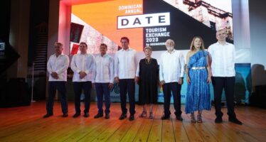 ASONAHORES presenta futuro optimista ante turoperadores que asisten a feria turística DATE 2023