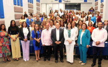 INFOTEP inicia taller de oratoria y liderazgo a más de 100 mujeres municipalistas