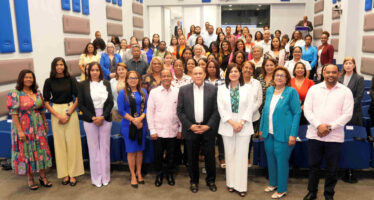 INFOTEP inicia taller de oratoria y liderazgo a más de 100 mujeres municipalistas