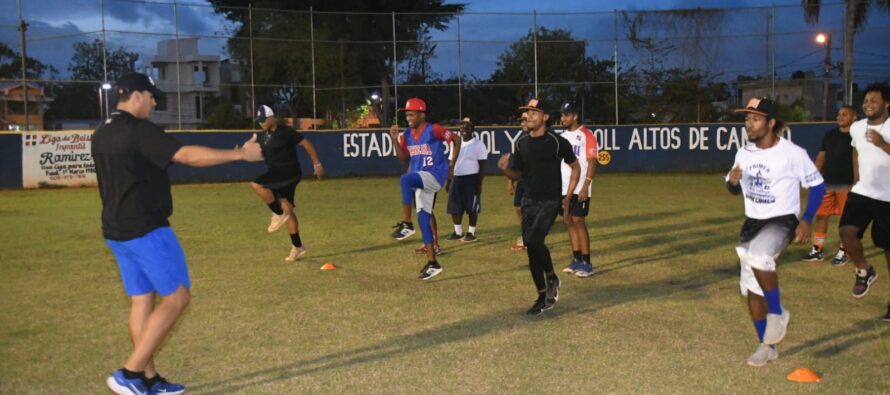 Asoprosado se prepara para próximo torneo U-23 de softbol molinete