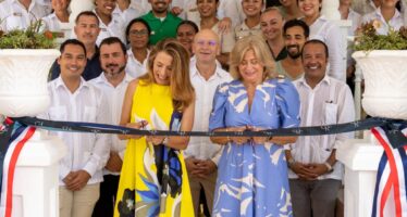 <strong>Cayo Levantado Resort abre sus puertas y recibe a primeros visitantes</strong>