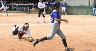 Talento softbol femenino RD capta atención a entrenadores USA