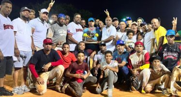 Los Cerros ganan el softbol superior de ligas en la provincia Santo Domingo