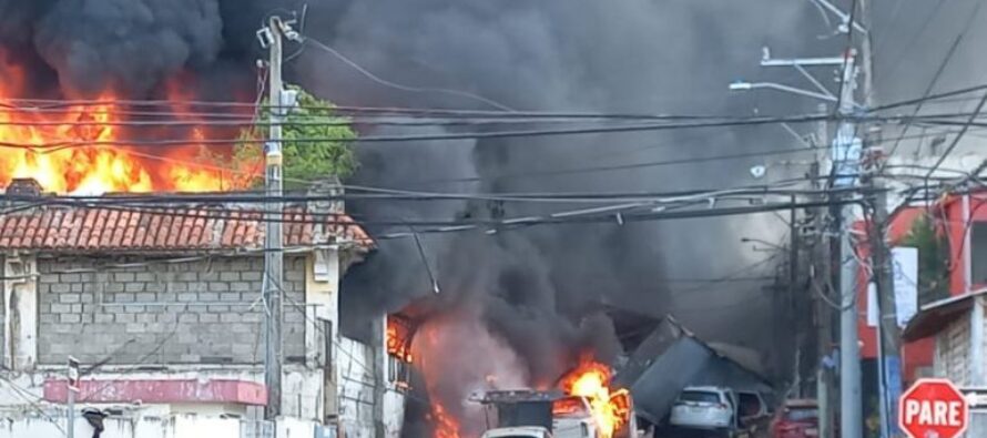 El Inacif entrega otros restos a familiares de 10 de los fallecidos durante la explosión en San Cristóbal