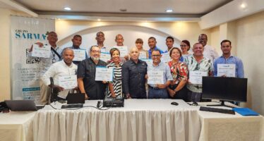 Realizan charla formativa para comunicadores y periodistas de Hato Mayor