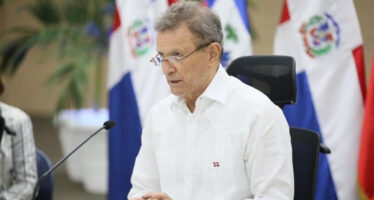 Gobierno solicita a autoridades haitianas que detengan el canal construido en el río Masacre