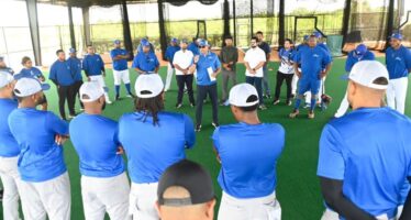 Licey anuncia inicios de sus entrenamientos