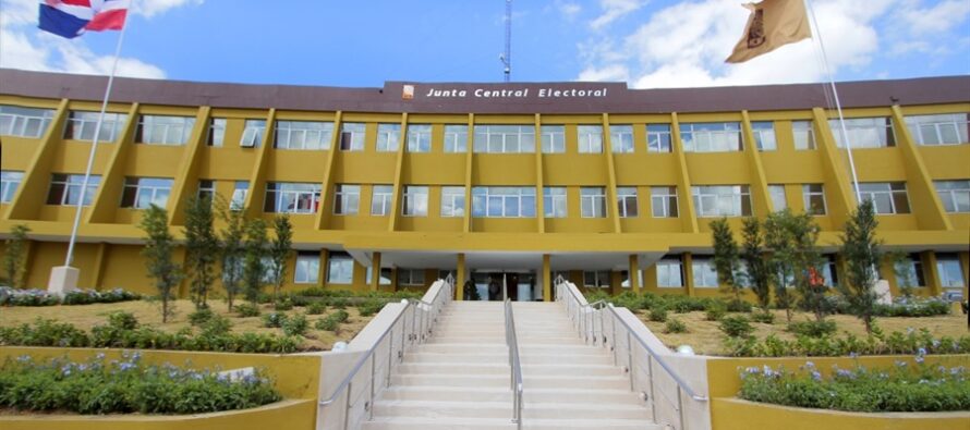 JCE realiza licitación para montaje de centro de divulgación de resultados de cara a elecciones municipales