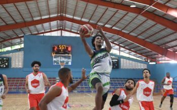 Unapec, UTESA, UNEV, UCSD lideran los grupos en baloncesto masculino interuniversitario