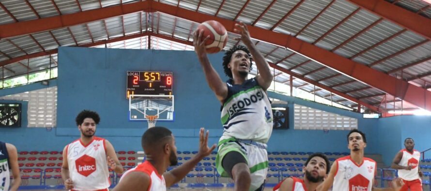 Unapec, UTESA, UNEV, UCSD lideran los grupos en baloncesto masculino interuniversitario