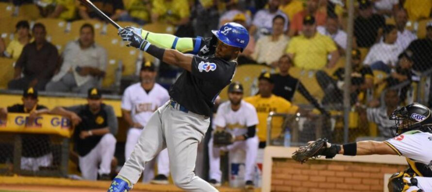 Licey vuelve a vencer a las Águilas en Santiago