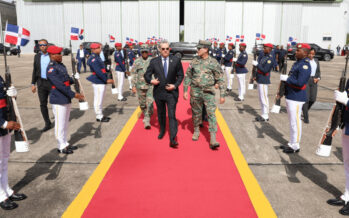 Presidente Abinader viaja hoy a Washington para reunión con Joe Biden y otros presidentes